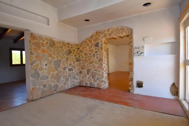 Rustic finca with house in process of legalization, great privacy and easy access in Muro — photo 9
