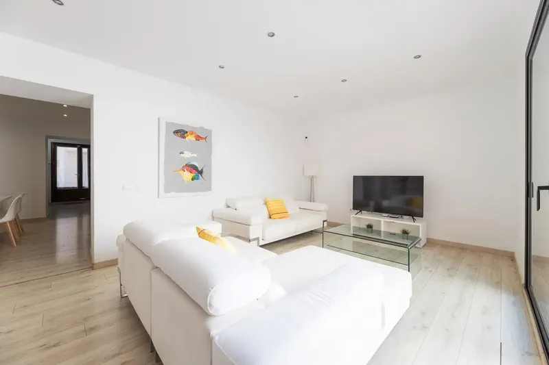 Long-term rental - Available from 1 October — photo 1