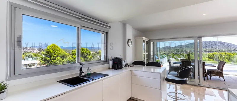 Modern penthouse in Santa Ponsa near golf course and beach — photo 5