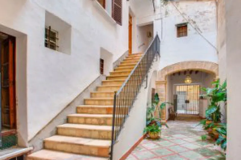 Duplex apartment in the historic town center — photo 1