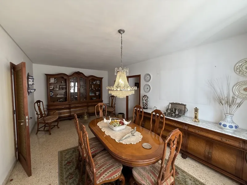 Opportunity: Eighth Floor in a Grand Building — photo 9