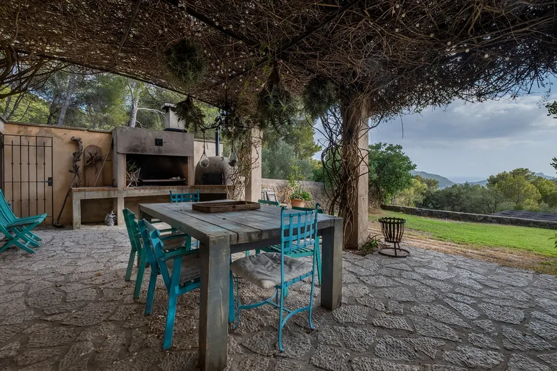 Charming finca in Andratx with pool, lots of privacy and distant sea views — photo 5