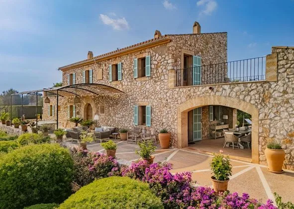 Estate in Cala Llombards, Santanyí — photo 1