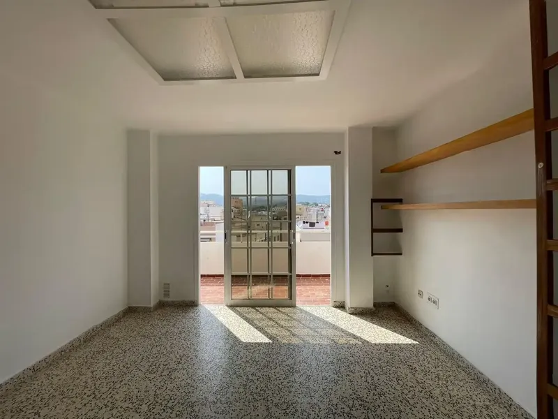 Studio with balcony and panoramic views - Bellver Castle and Palma Bay - C/ Joan Crespi — photo 11