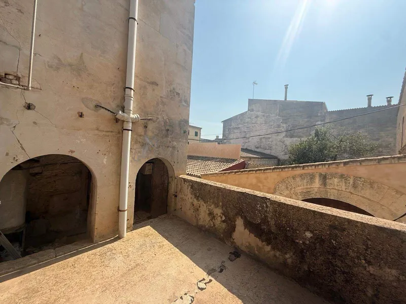 Renovation project: 374m² townhouse with 5 bedrooms for sale — photo 10