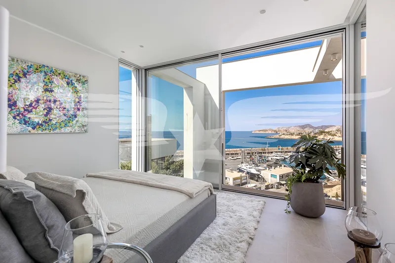 Port Adriano I luxury new construction villa with harbor views — photo 10