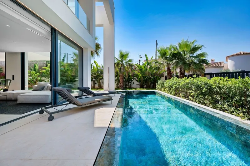Modern sea view villa in 2nd line - Port Adriano / El... — photo 3