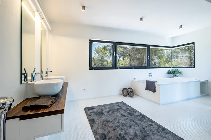 Spectacular Newly Built Villa with Pool and Holiday Licence in Son Vida — photo 10