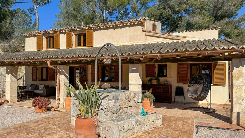 Mediterranean finca with panoramic views and guest house — photo 2