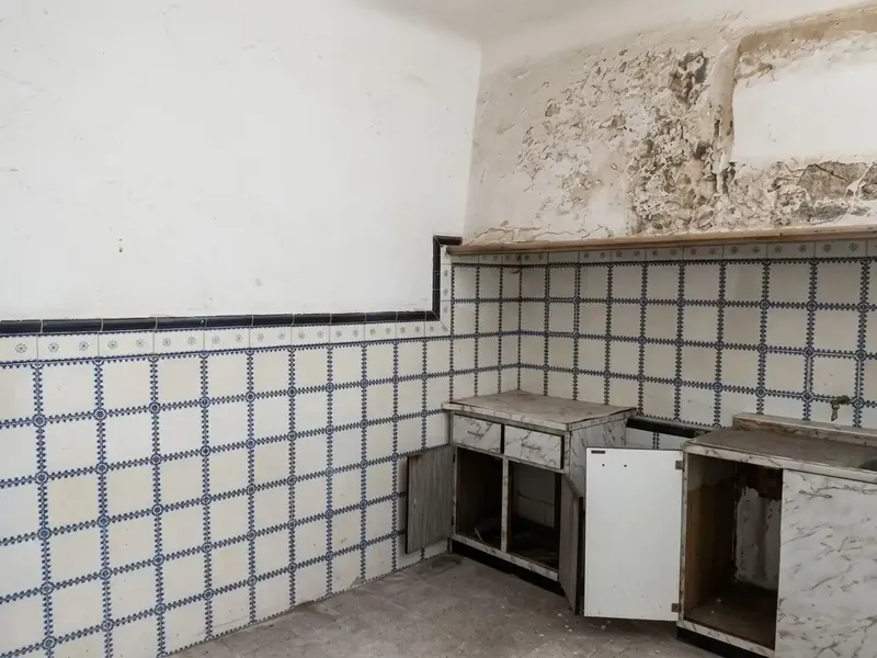 Whole building or three homes to renovate in the center of Manacor — photo 5