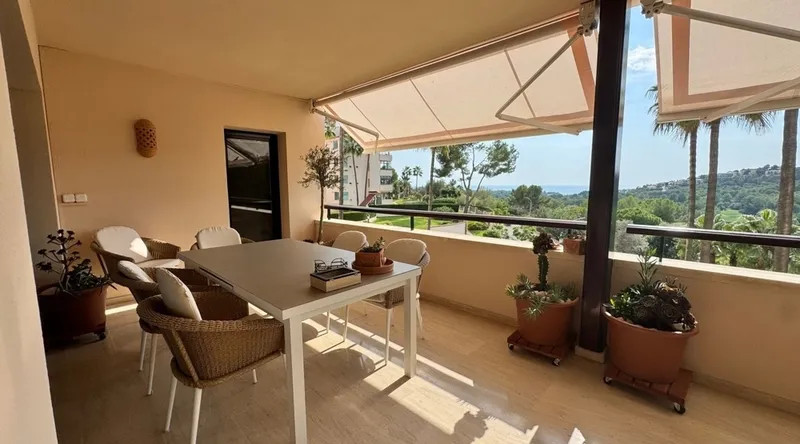 Beautiful apartment with sea views and large terrace in Bendinat in Calvià — photo 2