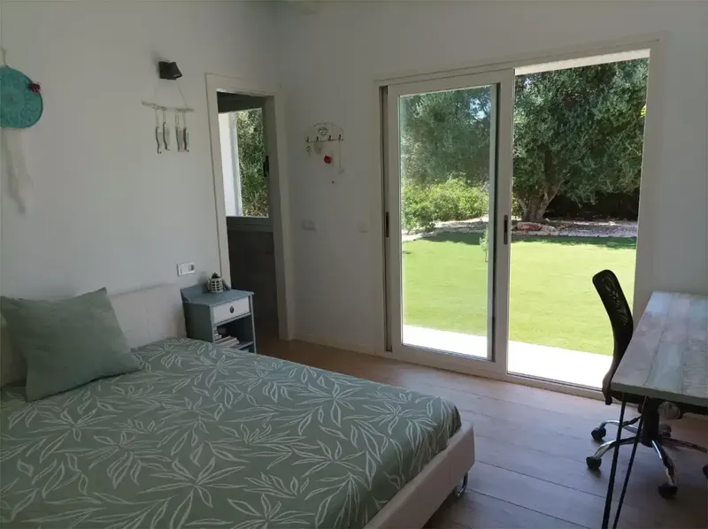 Chalet en zona muy tranquila de Sa Rapita, con mucha privacidad, buen estado de conservación y construida con materiales de alta calidad, ae — photo 12