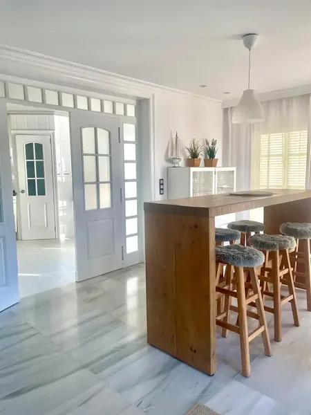 Seafront house in Cala Mendia – Long-term rental — photo 10