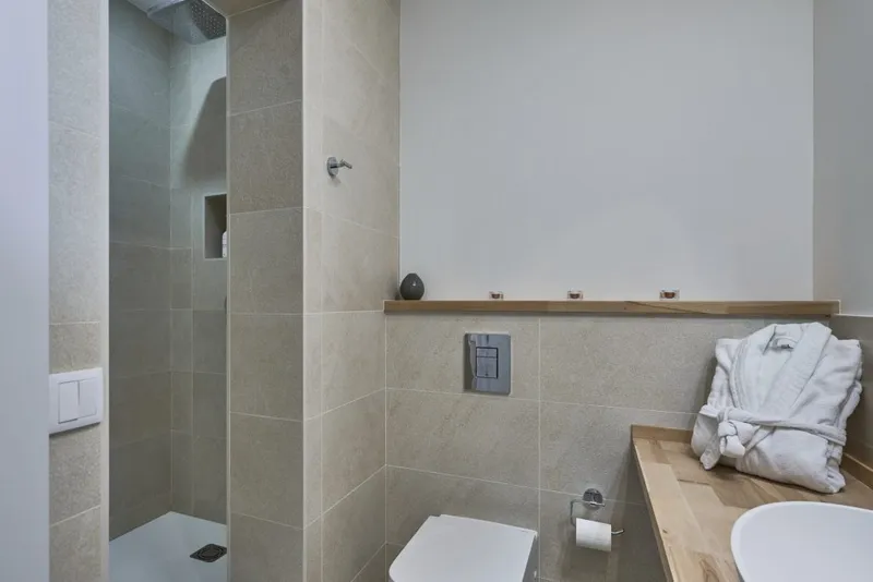 Ref 2024; Renovated penthouse with sea views for sale in El Terreno — photo 3