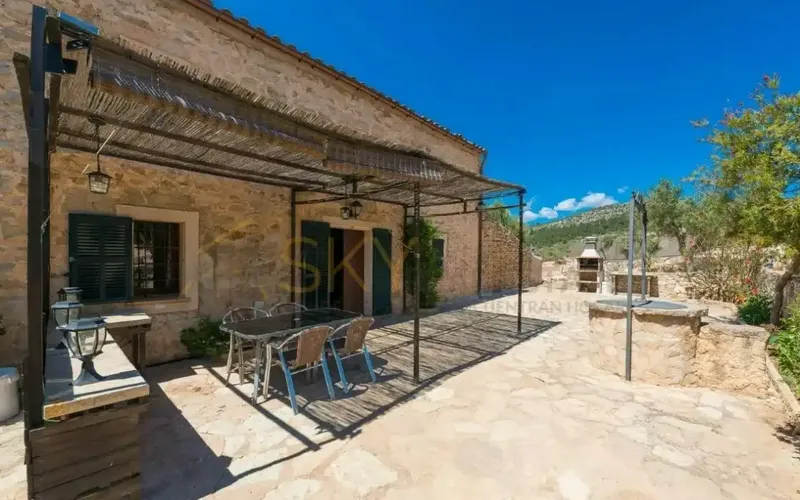 Charming Finca + Transfer of Holiday Rental Business in Son Macià, Mallorca — photo 1