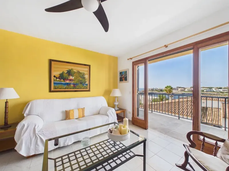 Two-bedroom apartment in Porto Colom with large terrace and parking space - TEMPORARY CONTRACT FROM MID-SEPTEMBER — photo 2
