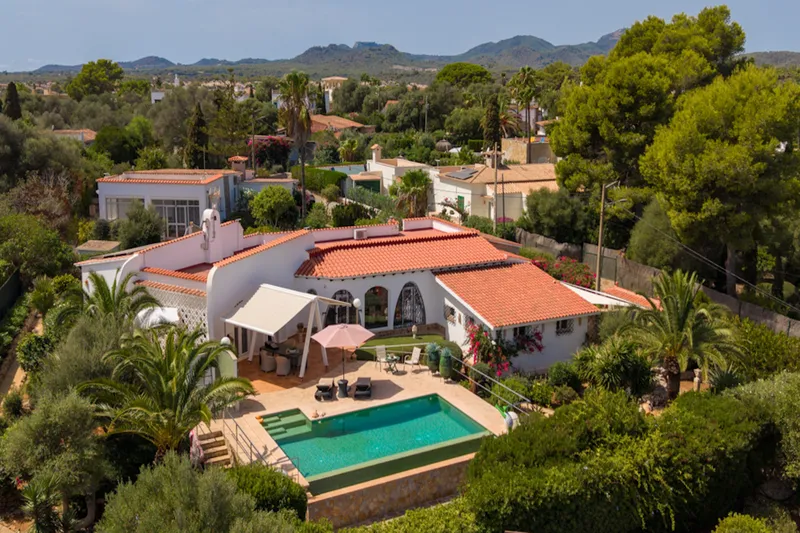 Private retreat with sea views and Mediterranean flair — photo 1