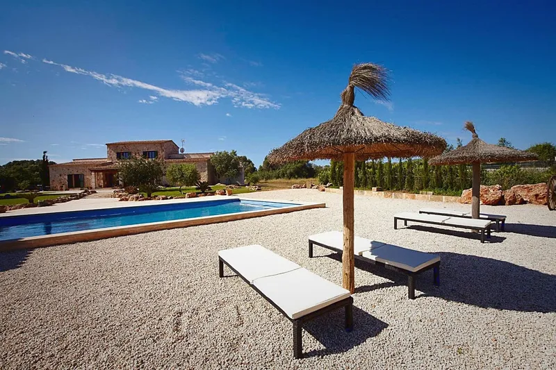 Finca in Es Llombards - with ETV license and 14,100 m² plot — photo 3