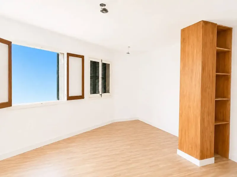 Spectacular 130 m² apartment with great brightness — photo 2