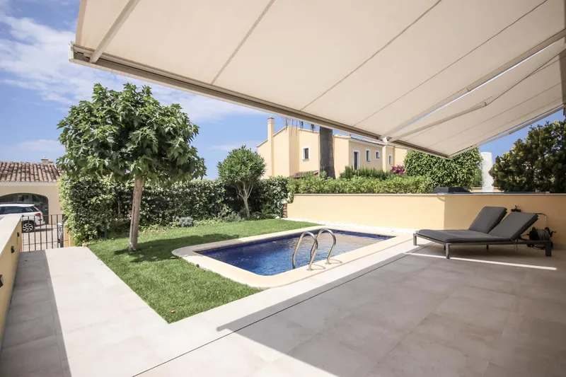 Nova Santa Ponça: Elegant townhouse with sea views in an exclusive residential complex. — photo 4