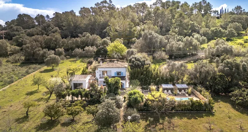 Mediterranean finca with pool for rent in Santa Margalida for 6 people — photo 7