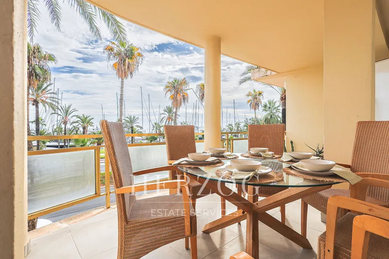 Exclusive apartment on the Paseo Maritimo in Palma de Mallorca — photo 5