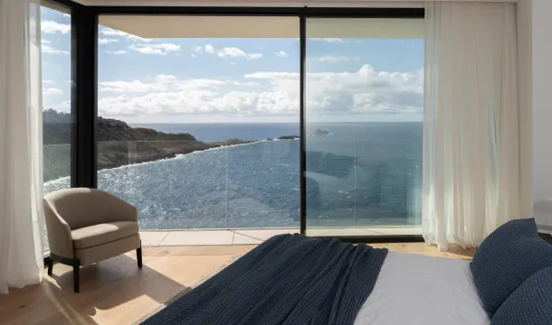 Exceptional villa on the seafront in front of the Toro marine reserve, next to Port Adriano — photo 7