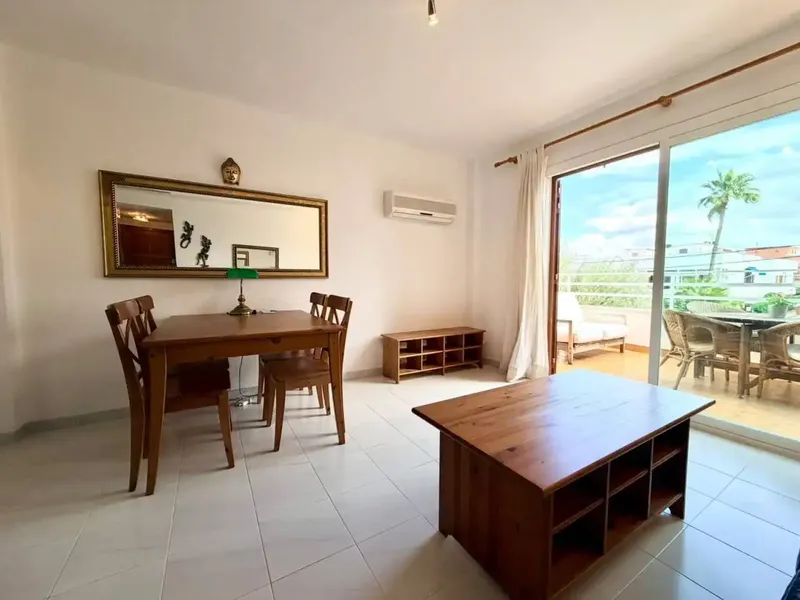 Presentamos este maravilloso piso en alquiler, en la zona de can pastilla en una finca muy tranquila donde podrás relajarte y disfrutar del  — photo 12