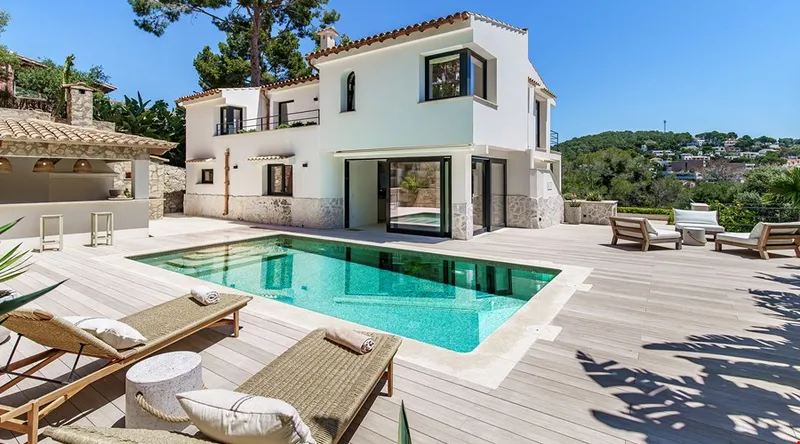 Contemporary sea-view villa with pool and sauna in Costa d’en Blanes — photo 1