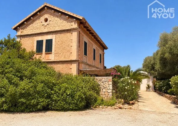 Flat / apartment in Ses Salines (Mallorca) — photo 1