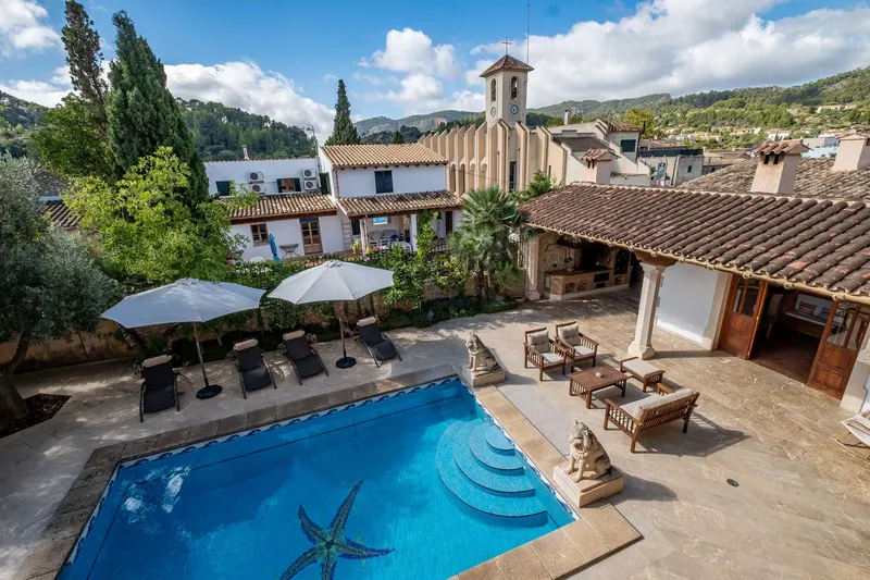 Impressive charming villa in the heart of Es Capdellà — photo 3