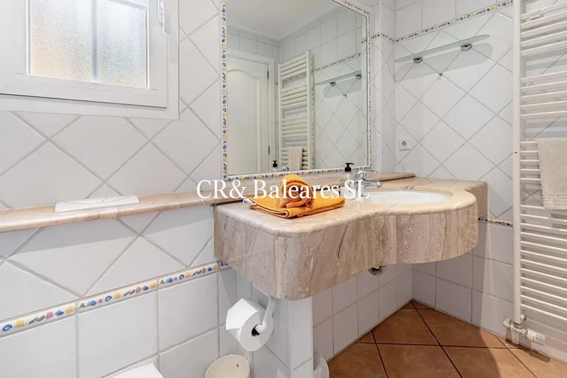 Apartment for sale in Paguera, Calvià, Mallorca, Baleares, Mallorca — photo 6