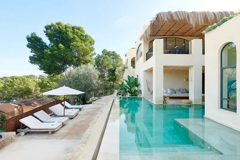 Remarkable villa in Tulum style in a central location - Marcel Remus Real Estate — photo 10