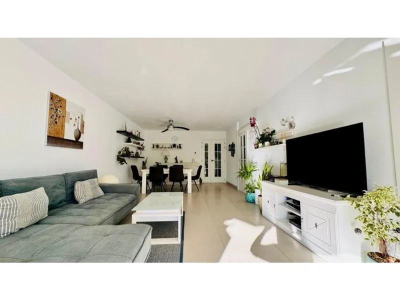 Penthouse in Calvià, Province of Balearic Islands — photo 4