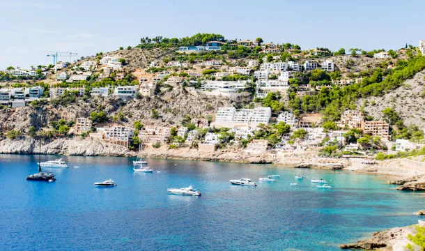 Exploring Elegance in Port d'Andratx: A Dream Villa in First Sea Line — photo 6