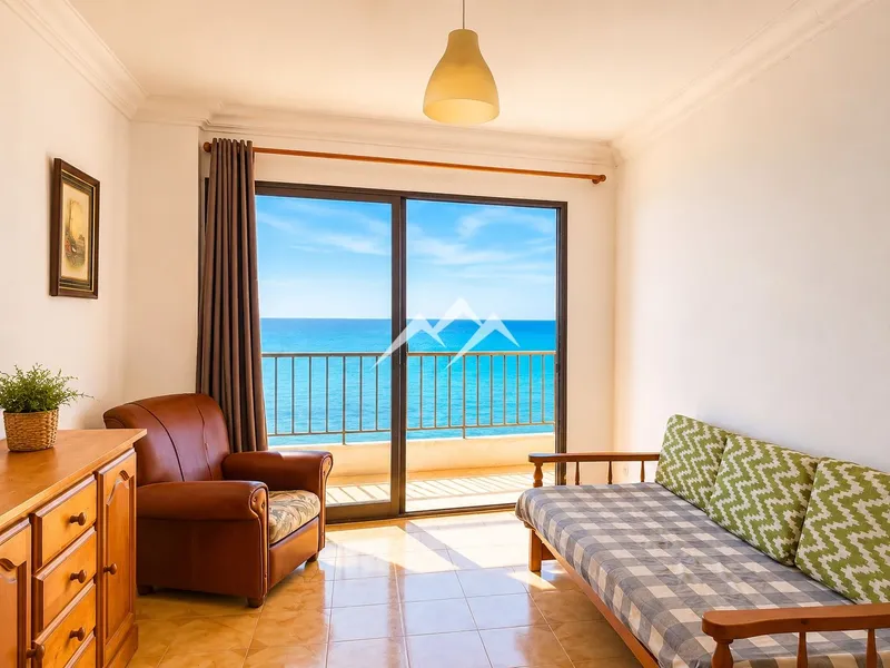 Beachfront building in Mallorca — photo 9