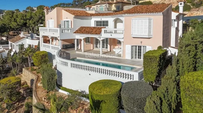 Spectacular sea views from this fabulous villa in Camp de Mar with terraces and large pool — photo 2