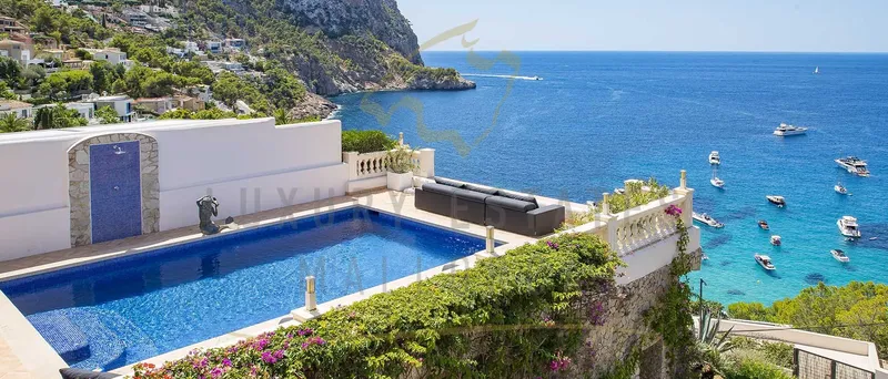 Perfectly maintained villa in Port Andratx with dream views to Cala Llamp — photo 10