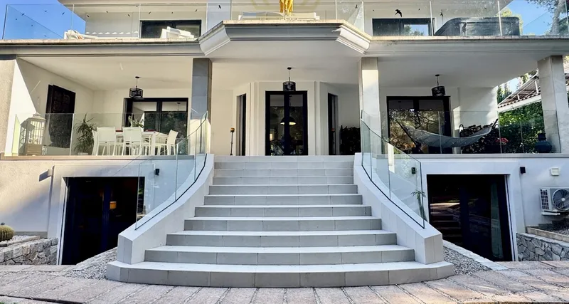 Designer villa with pool and large garden in Santa Ponsa - directly at the forest — photo 5