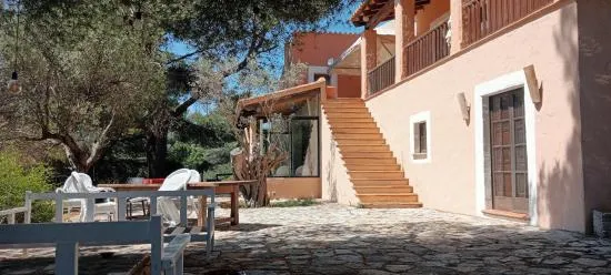 Finca with chalet with pool — photo 1