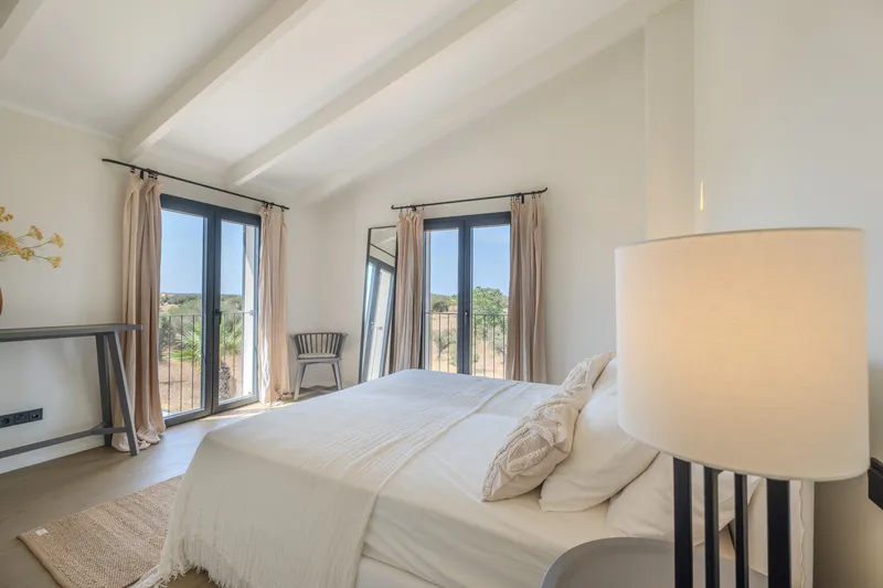 Stunning newly built finca in Campos on a large lot with an olive grove — photo 9