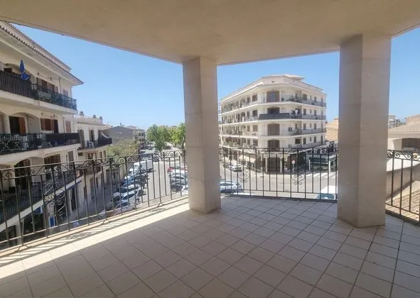 Penthouse in Calle Nicolau Taberner, Llucmajor Interior, Llucmajor — photo 1
