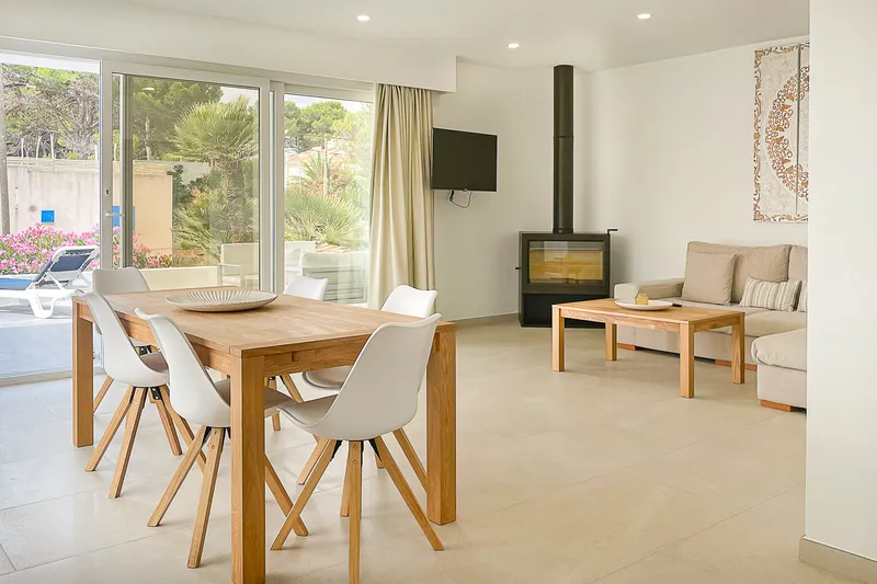 Exclusive beach house at Cala Sa Pedruscada – Your dream home directly by the sea — photo 2