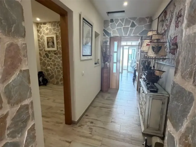 Se vende en muro, casa de unos 200m2. — photo 8