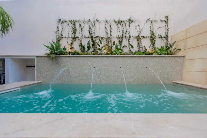 Es Palau, noble floor with garden & pool in Can Serra - Cavallería Palace, Palma — photo 7