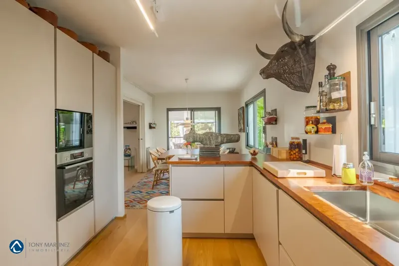 Villa — photo 9