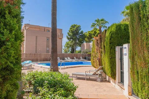 Terraced house in Calvia, Mallorca — photo 1