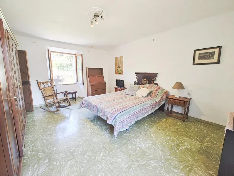 House for sale in Sóller with large 1,000 m² garden and mountain views — photo 12