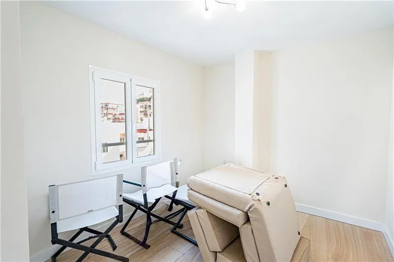Penthouse with a terrace on the same floor — photo 12