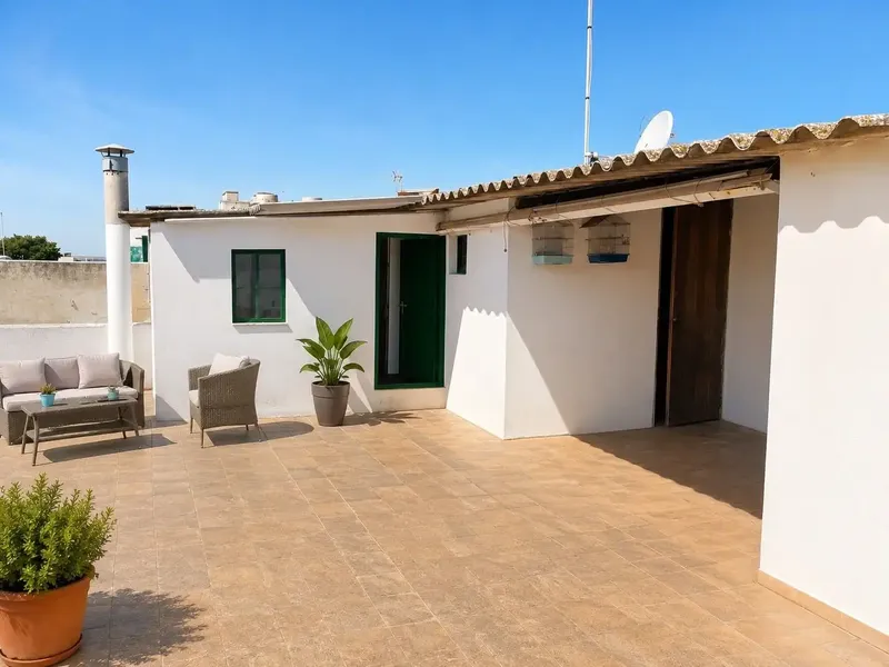 Village house with ample outdoor spaces and multiple possibilities in Felanitx — photo 10
